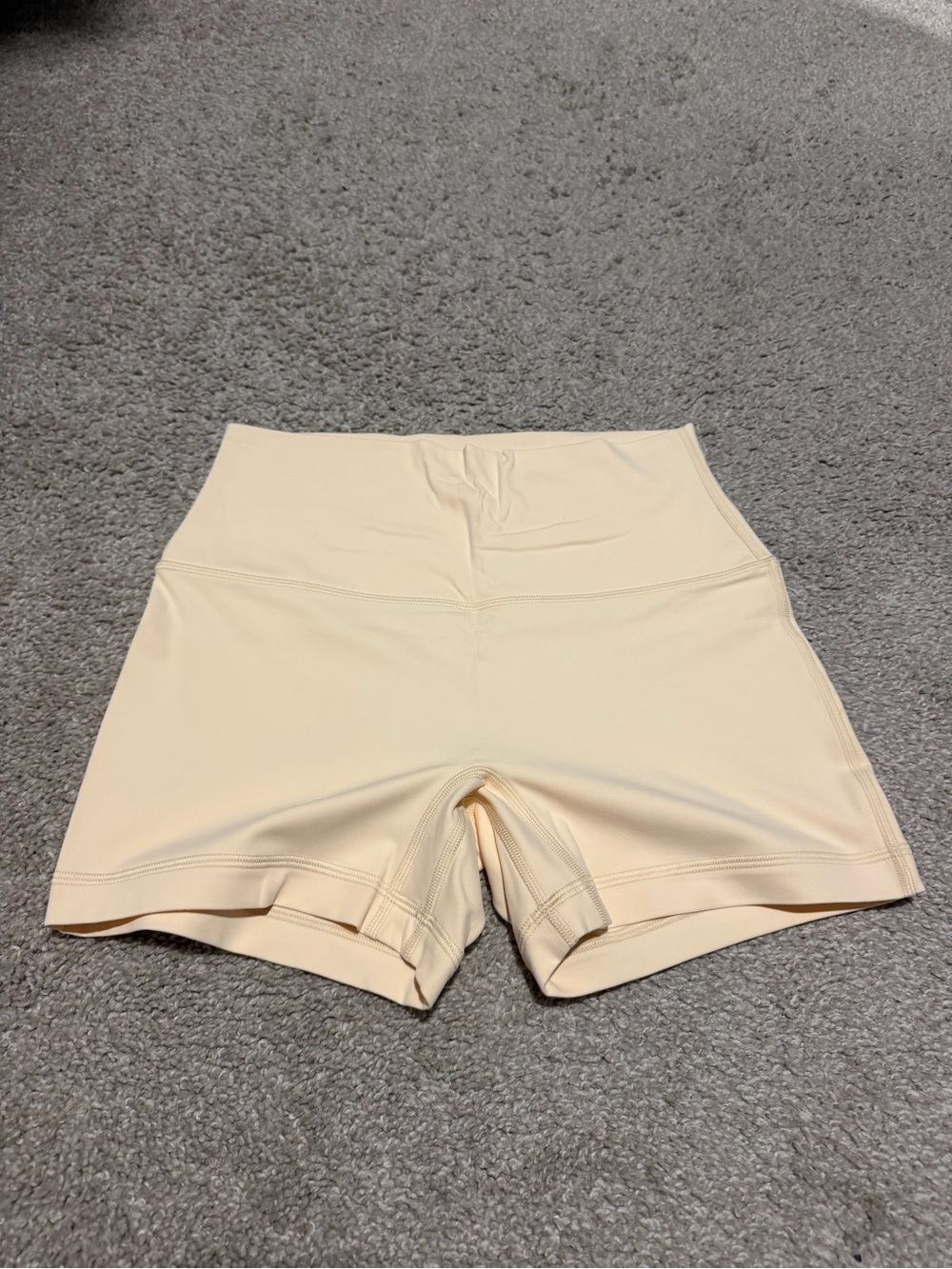 Lululemon Align No-Line High Rise Short 6 inch